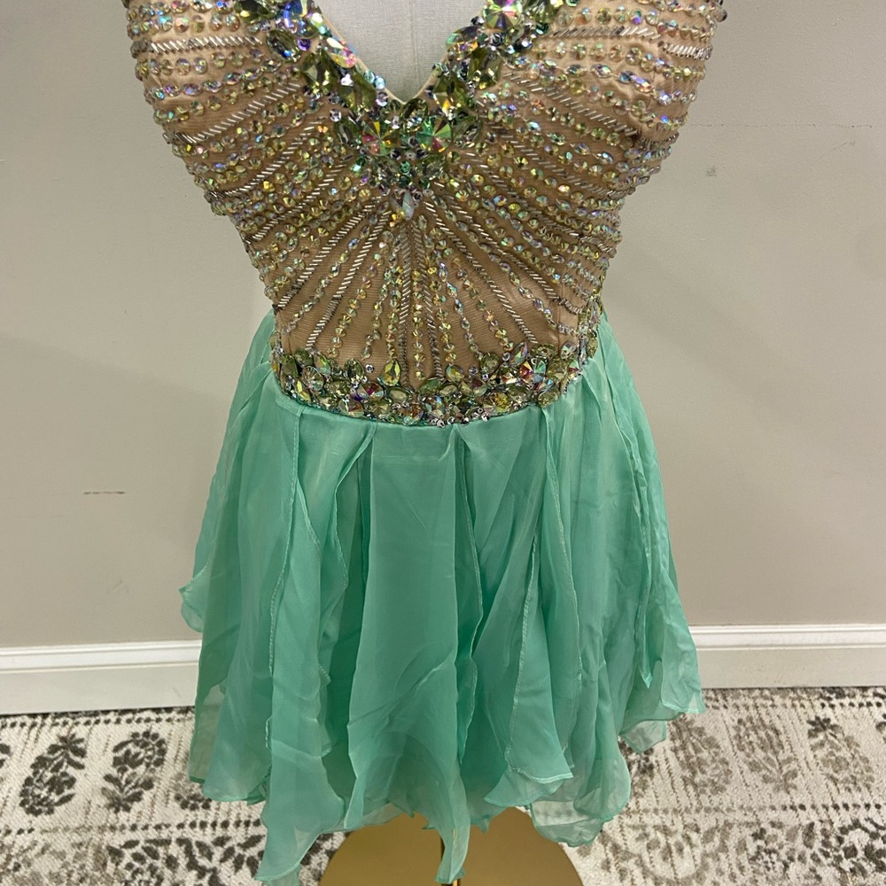 NWT Sherri Hill short dress. Size 10 - Picture 3 of 5